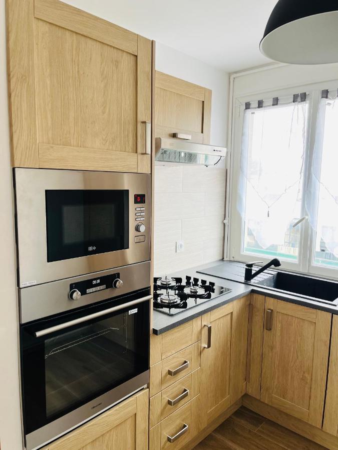Appartement Spacieux Clichy-sous-Bois Exterior photo