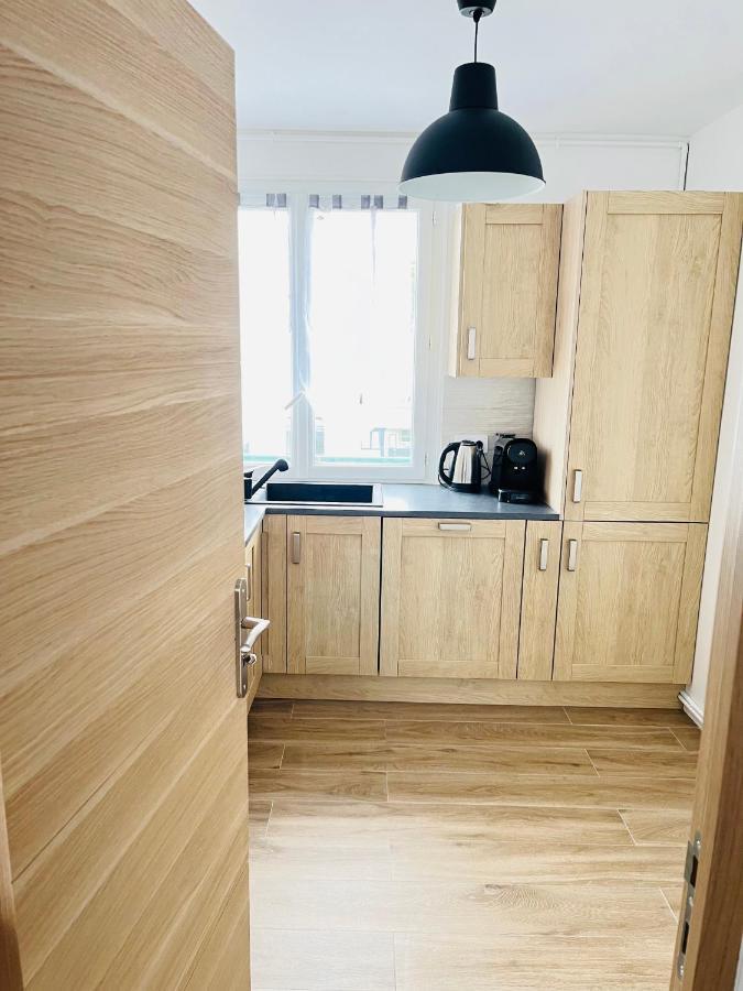 Appartement Spacieux Clichy-sous-Bois Exterior photo