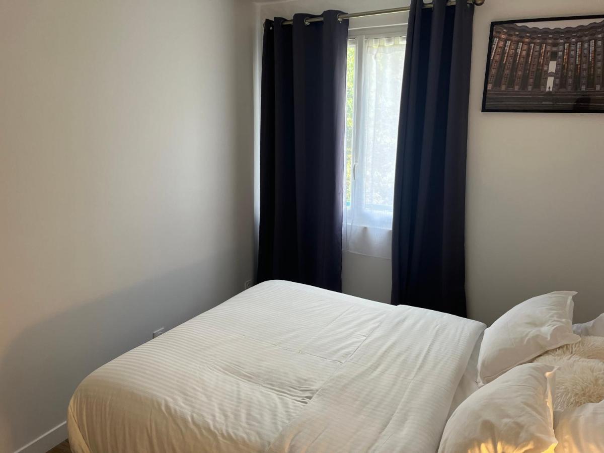 Appartement Spacieux Clichy-sous-Bois Exterior photo